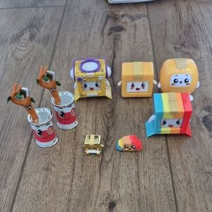 Lankybox Figurines. 8 Total. Youtube. Bonkers Toys. Boxy. Rocky. Stickey. Canny
